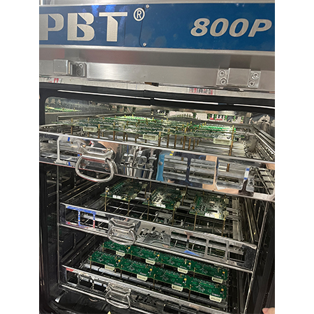 三亿体育
PBT-800P离线PCBA清洗机